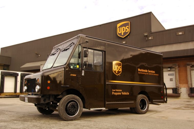 Компания UPS инвестирует в блокчейн